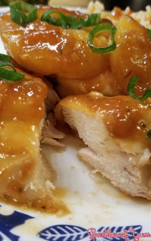 Talk about yum! This Sweet Hawaiian Crock Pot Pineapple Chicken hits all the taste buds just right. Sweet, tangy, juicy! Perfect for a hot summer day.